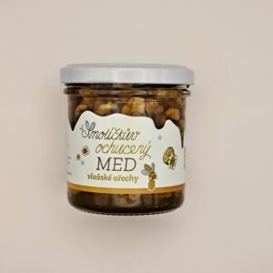 Vlašské ořechy v medu z Krkonoš